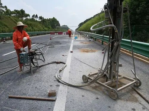 花溪路基注浆